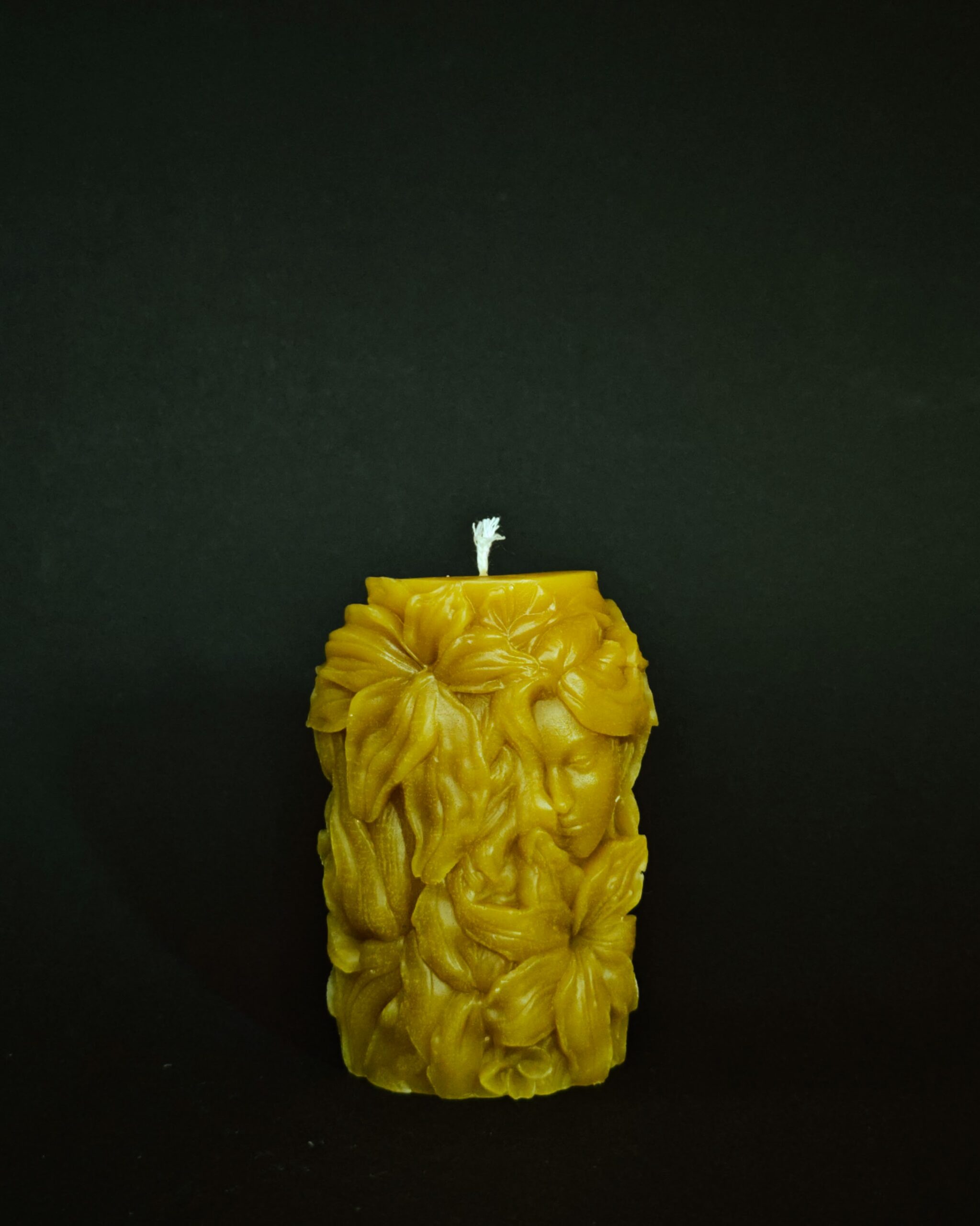 Žvakė cilindras "Žemyna" Žvakė cilindras "Žemyna"