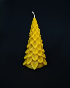 Žvakė - Apsnigta eglė Žvakė apsnigta eglė