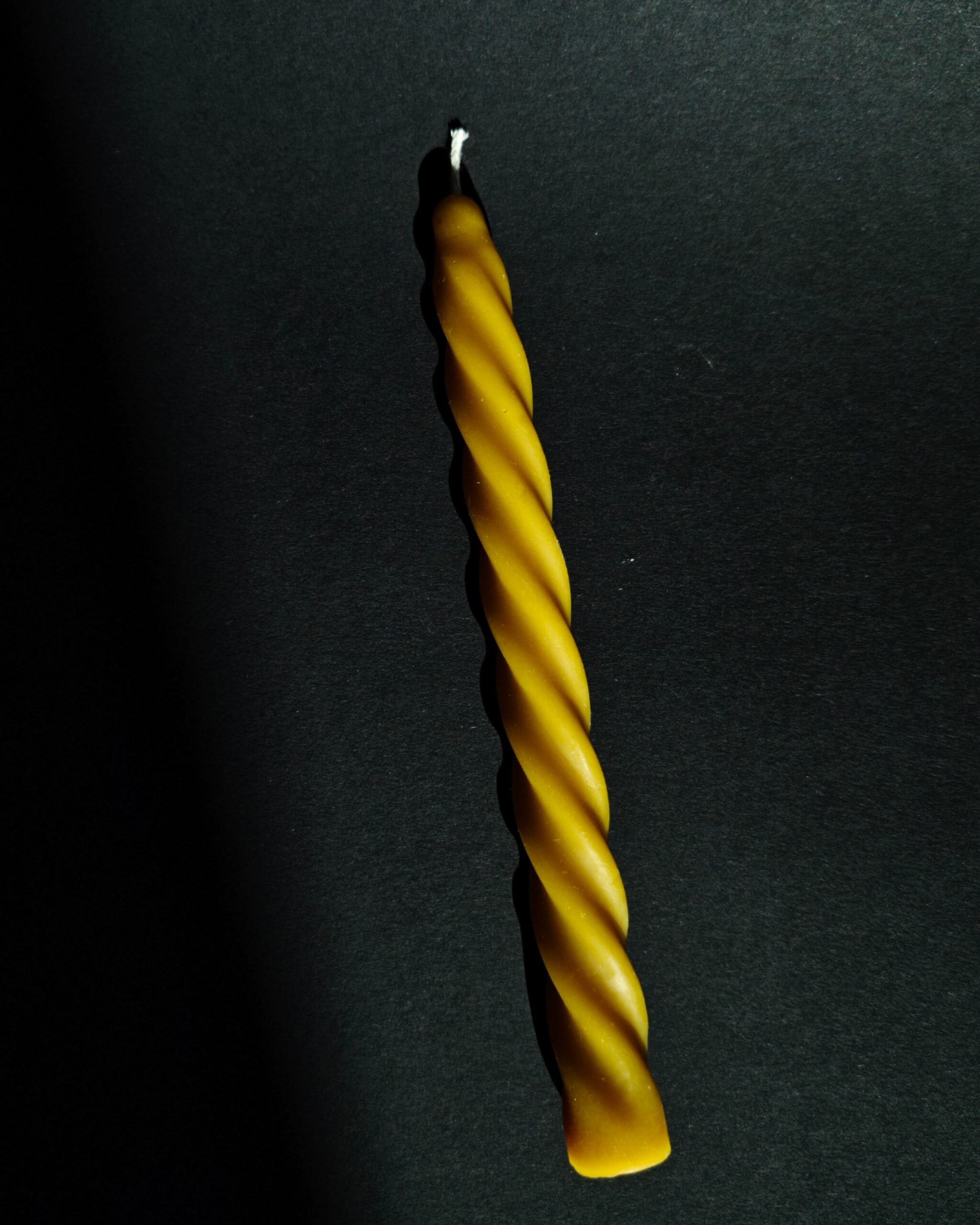 Žvakė klasika „spiralė" Žvakė klasika „spiralė"