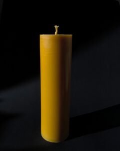 Natūralaus vaško žvakė - Cilindras „Milžinas" natūralaus vaško žvakė cilindras „milžinas"